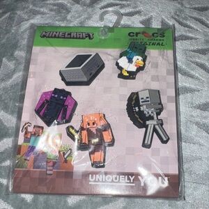 CROCS Minecraft Jibbitz NWT